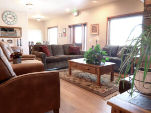 Greystone Living Room2 Facility Tour senior living